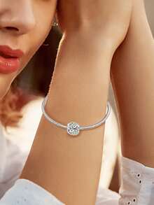 FOREVER QUEEN Bùa sinh nhật tháng 8 cho vòng tay- Bùa Openwork đính hạt bạc 925, Bùa chúc mừng sinh nhật cho vòng tay và vòng cổ Ngày lễ tình nhân Quà tặng Giáng sinh ngày của mẹ - Màu xanh Ô liu - Xem 3