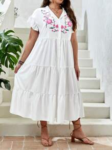 SHEIN VCAY 大碼花卉刺繡蝴蝶袖荷葉邊娃娃裙 - 白色 - 查看 3