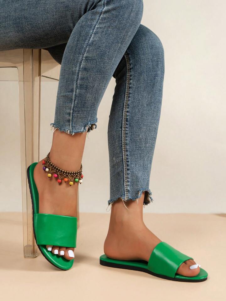 minimal flat sandals zara