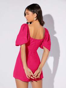 SHEIN Privé 雞心領口泡泡袖連身短褲