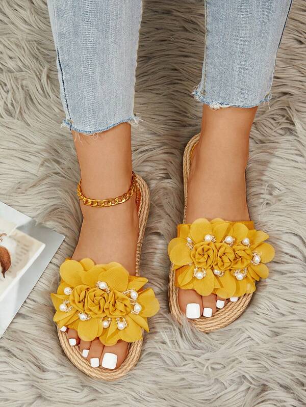 Women Faux Pearl & Flower Decor Flat Sandals, Vacation Yellow Slide