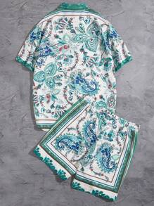 Manfinity Chillmode Men Paisley Print Shirt & Drawstring Waist Shorts