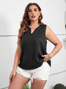SHEIN LUNE Plus Notched Neckline Sleeveless Blouse - Black - View 3