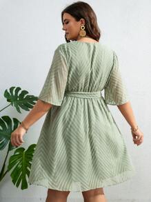 SHEIN VCAY Plus Chevron Jacquard Belted Dress - Mint Green - View 2