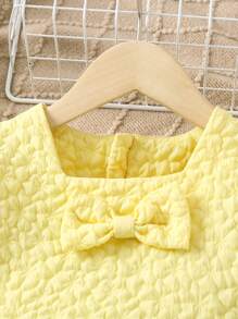 Petite fille Robe en jacquard à nœud papillon manches bouffantes à col carré