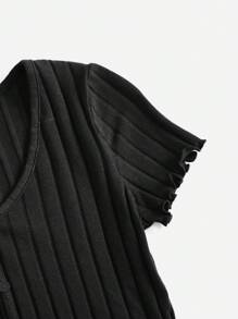 SHEIN EZwear 紐扣生菜邊短版上衣 - 黑色 - 查看 4