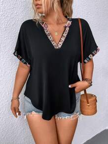 SHEIN LUNE 大碼拼接邊蝙蝠袖T恤 - 黑色 - 查看 4