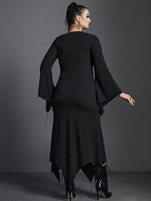 Plus Cut Out Flounce Sleeve Split Thigh Dress Without Corset - Black - View 2