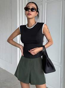 DAZY Contrast Binding Tee - Black - View 5