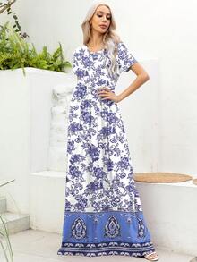 DEARCASE Floral Print A-line Dress - Blue and White - View 4