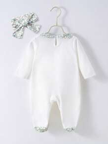 SHEIN 女婴花卉印花荷叶边饰对比色领连脚睡衣连体衣和配饰头带