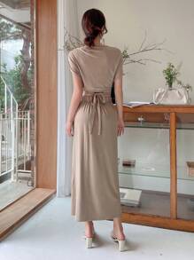 DAZY 素色褶邊短款上衣和半身裙 - 卡其色 - 查看 2