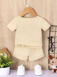 Baby Boy Letter Graphic Tee & Shorts - Apricot - View 2