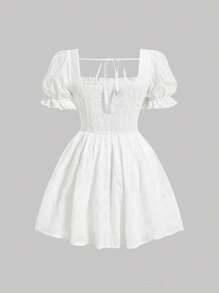 SHEIN MOD Plus尺寸方領泡泡袖綁帶前褶皺胸部Schiffy乳娘裙 - 白色 - 查看 2