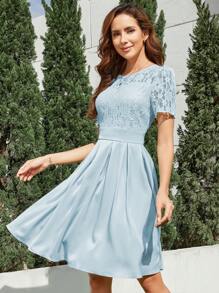 Vestido con encaje en contraste bajo fruncido - Azul - Ver 1