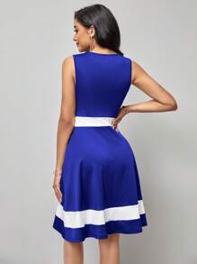 SHEIN Clasi Colorblock Sleeveless Round Neck Dress - Blue - View 2
