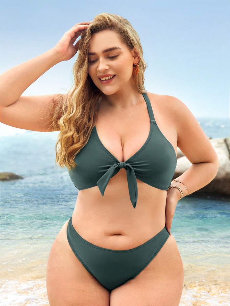 SHEIN Swim Curve Plus Size Knot Front Halter Bikini Set Summer Beach - Dark Green - View 1