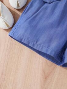 SHEIN Girls Geo Graphic Halter Top & Paperbag Waist Shorts