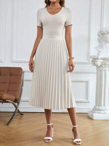 SHEIN Privé 素色百褶下擺A字連衣裙 - 杏色 - 查看 1