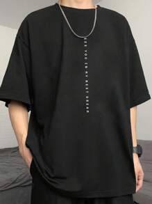 Manfinity LEGND Men Sculpture & Slogan Graphic Tee - Black - View 2