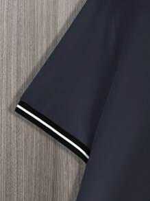 Manfinity Homme Hombres Camiseta con estampado de letra ribete en contraste - Gris Oscuro - Ver 3