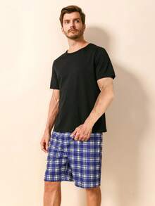 Men Solid Tee & Plaid Print Shorts PJ Set - Multicolor - View 5