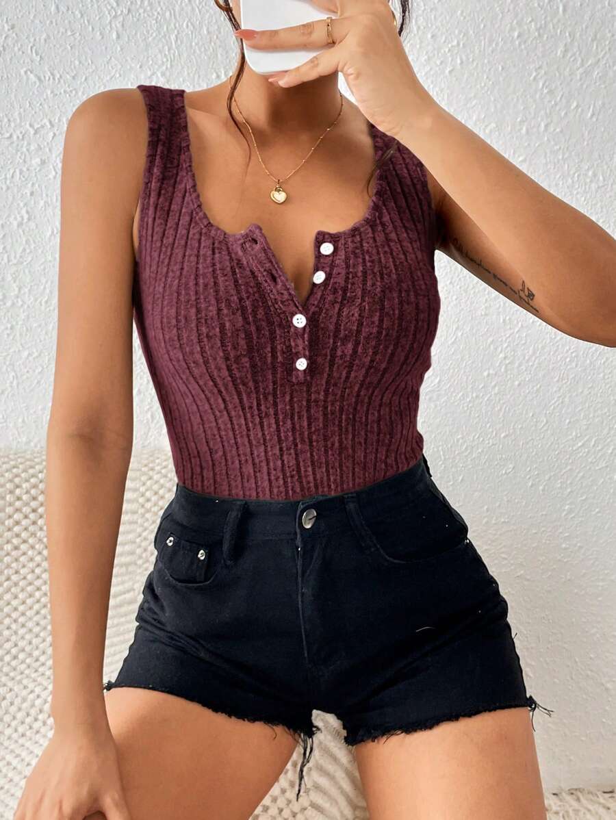 SHEIN Frenchy Áo khoác và áo lót dành cho xe tăng nữ Nút Gân đan màu trơn Giải trí - Màu Đỏ Sâu - Xem 1