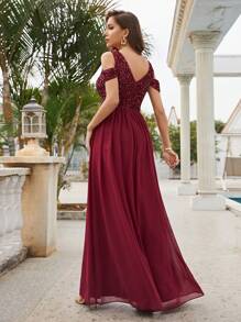 Contrast Sequin Cold Shoulder Formal Dress - Burgundy - View 2
