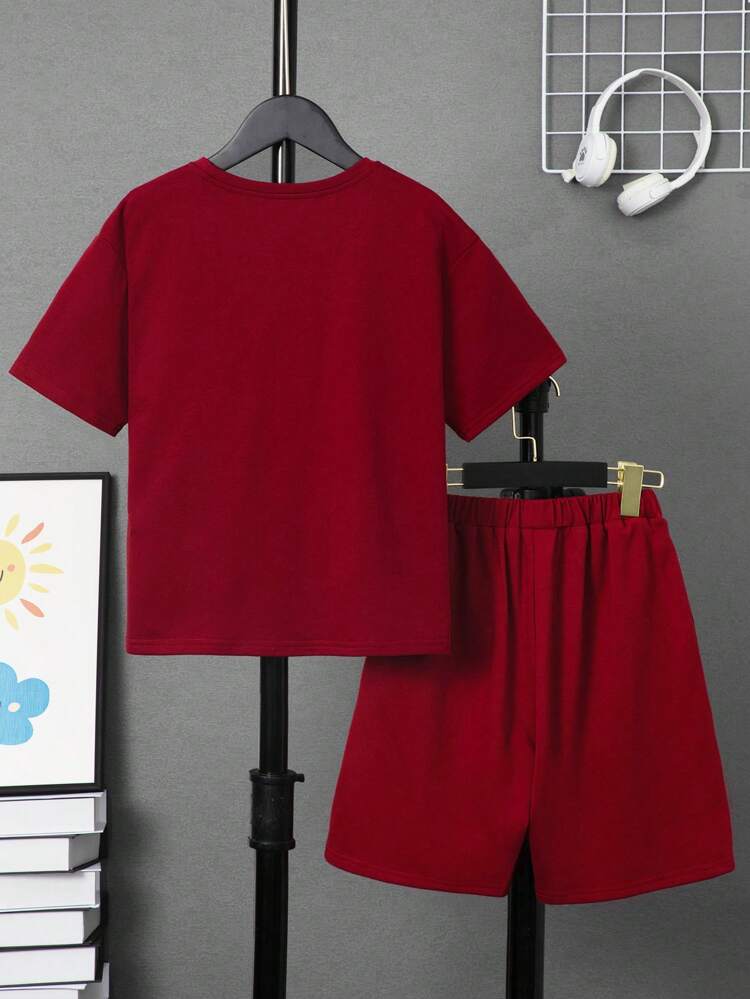 Tween Boy Crown & Letter Graphic Tee & Shorts