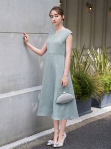 DAZY 全色系陣容,短袖剪線 A-line 輕盈洋裝 - 藍色 - 查看 10