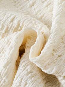 SHEIN Girls Crisscross Lettuce Trim Tee & Flare Leg Pants Set