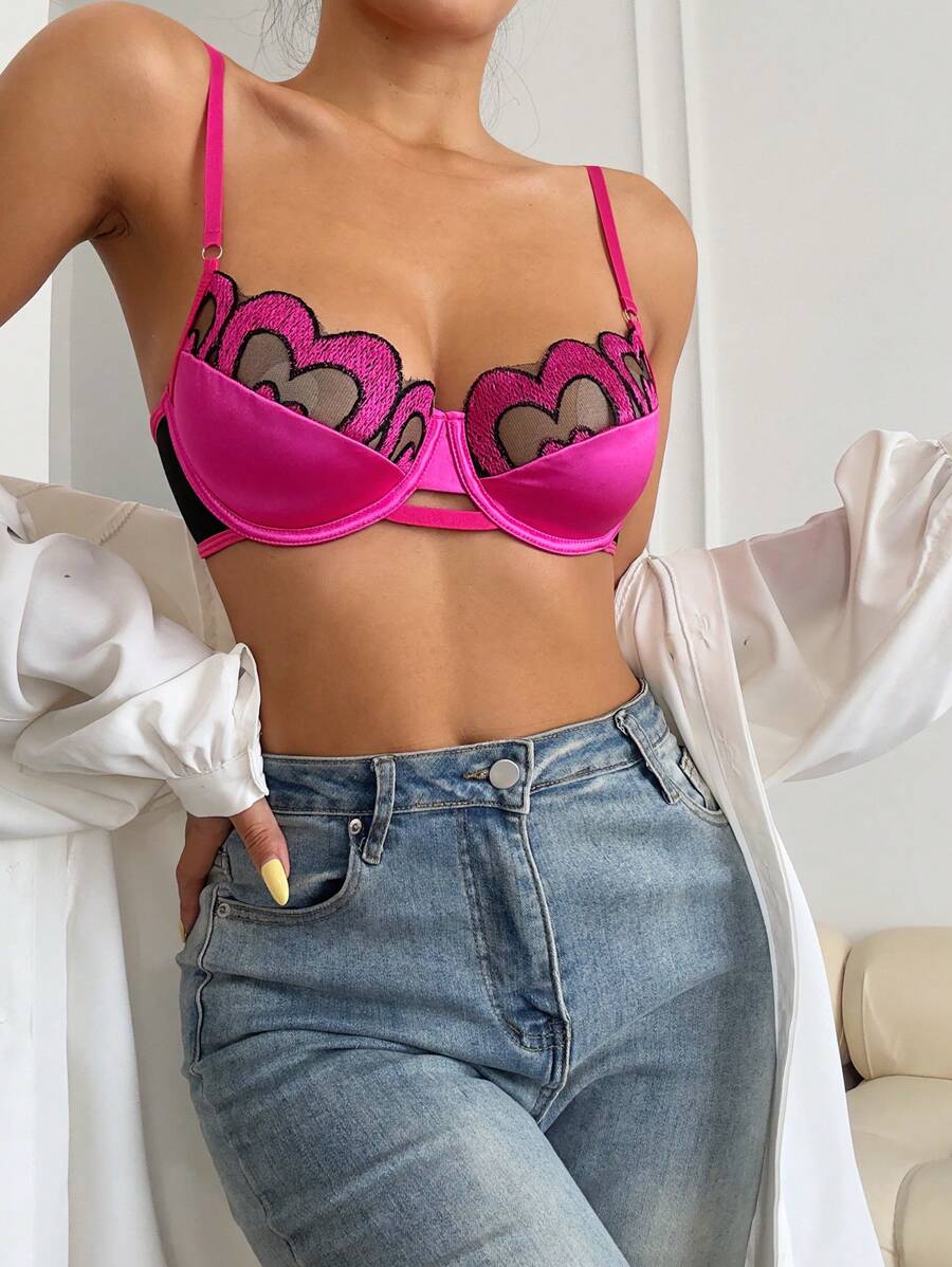 Heart Embroidery Underwire Bra - Hot Pink - View 1