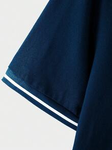 Manfinity Homme Men Letter Graphic Contrast Trim Tee Without Necklace - Navy Blue - View 4