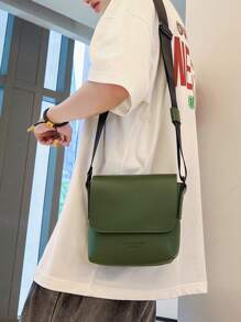 peach tree 1 chiếc túi đeo chéo mini thời trang màu trơn, túi đeo vai có nắp bằng da PU dành cho nam, túi đeo chéo màu trơn tối giản hình cây đào dành cho nam, ba lô đeo vai bằng da PU chống thấm nước khi đi du lịch, túi vuông nhỏ gọn thể thao ngoài trời mùa hè trở lại trường quà tặng ngày lễ tình nhân túi mùa hè cổ điển túi quà tặng kỳ nghỉ xuân túi đeo chéo túi cổ điển đồ dùng học tập ngày lễ thánh Patrick - màu xanh lá - Xem 8