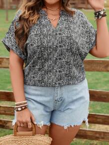 SHEIN Franclia Plus Notched Neckline Batwing Sleeve Blouse - Black - View 1