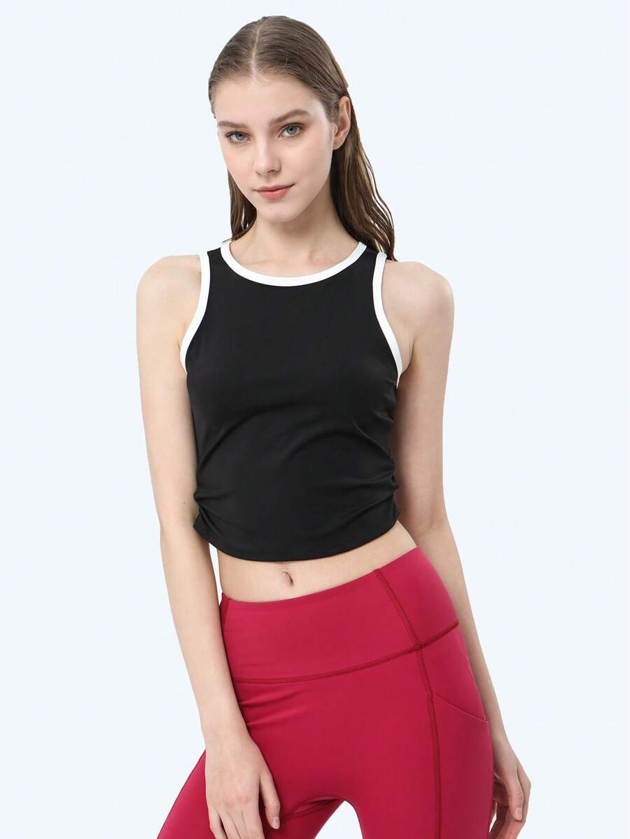 撞色滾邊側收褶短款運動背心 - 黑與白 - 查看 1