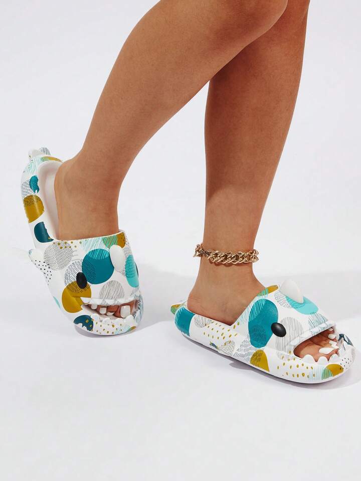 chanclas de tiburon shein