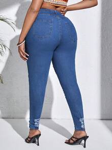 SHEIN SXY 大碼高腰破洞緊身牛仔褲 - 中等水洗藍 - 查看 2