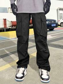 Manfinity EMRG 男士側翻蓋口袋工裝褲 - 黑色 - 查看 4