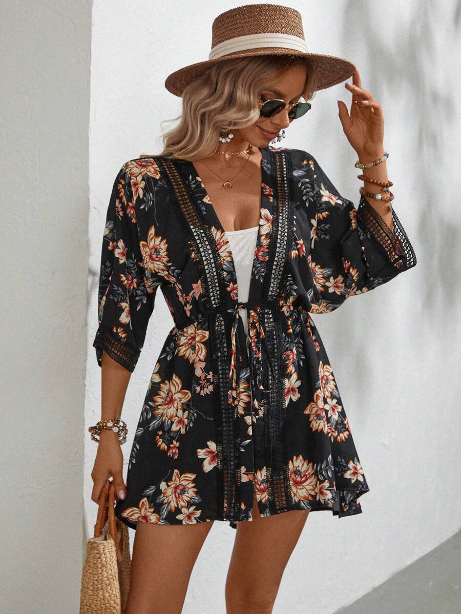 Swim Vcay Kimono con estampado floral con encaje en contraste de cintura con cordón - Negro - Ver 1
