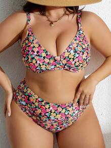 SHEIN 大碼花卉印花有胸墊比基尼套裝，夏季沙灘必備 - 彩色 - 查看 1