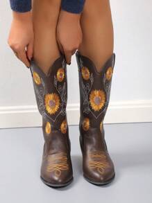 ROMWE Goth 女性花卉刺繡尖頭粗跟西部風格休閒時尚靴子 - 咖啡棕 - 查看 3