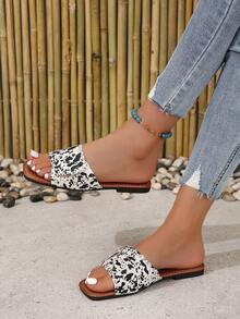 女性鉚釘裝飾奶牛圖案時尚絲絨平底涼鞋適合夏天 - 彩色 - 查看 5