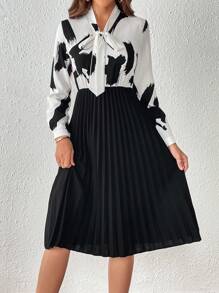 SHEIN Clasi Brush Print Tie Neck Pleated Hem Dress - Black and White - View 1