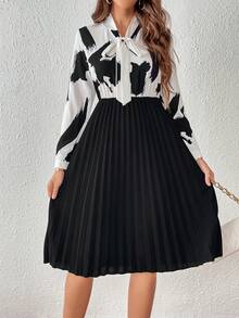 SHEIN Clasi Brush Print Tie Neck Pleated Hem Dress - Black and White - View 4