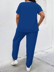 SHEIN LUNE 大碼垂領T恤和運動褲 - 藍色 - 查看 2