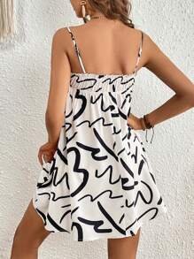SHEIN VCAY 滿版印花吊帶連衣裙 - 黑與白 - 查看 2