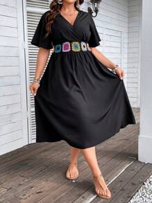 Breezaya 大碼花卉圖案勾織拼接蝴蝶袖洋裝 - 黑色 - 查看 4