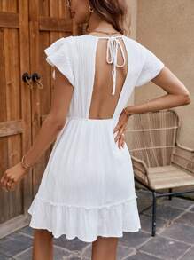 SHEIN Frenchy Robe En Dentelle À Volants