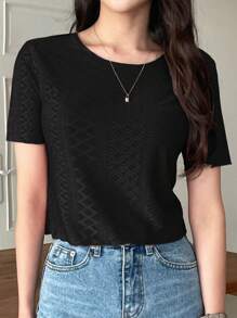 DAZY Camiseta de cuello redondo sólido con bordado de ojales, estilo preppy